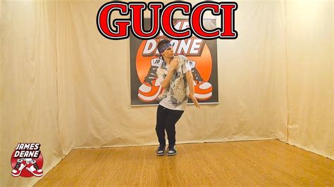 the gucci dance groove